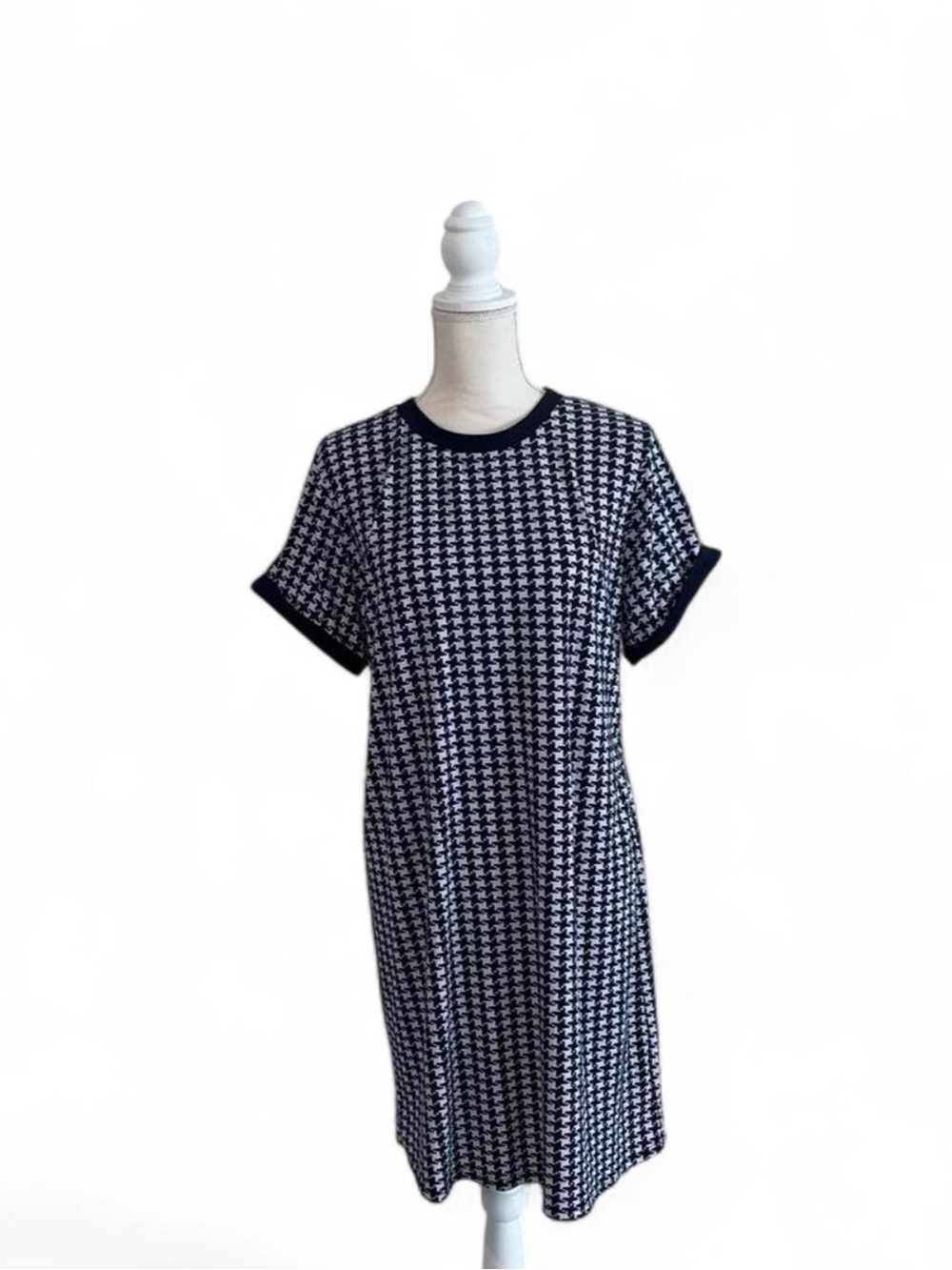 Poof! Houndstooth Shift Dress